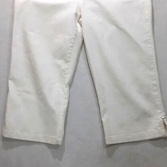 Christopher & Banks size 12 white cropped jeans - Picture 3 of 15